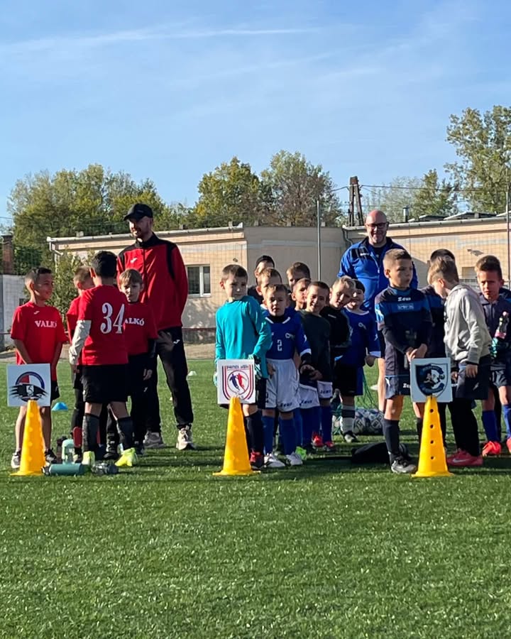 ⚽️🔴🔵 ÜGYESEK VOLTAK A KICSIK