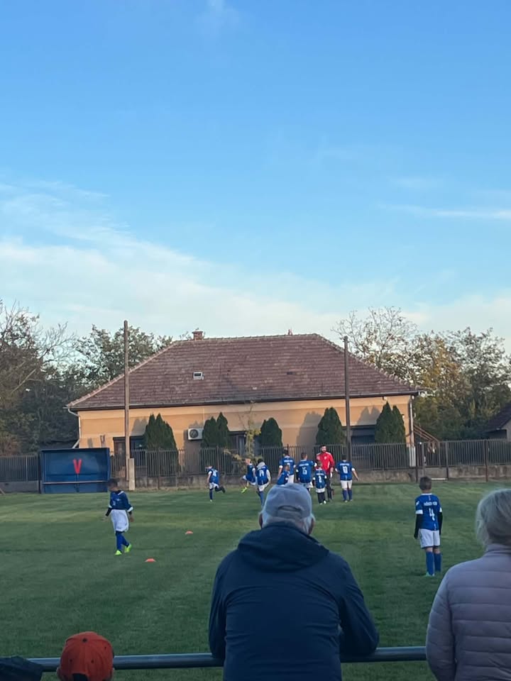 ⚽🔴🔵 MÁR JAVÁBAN ZAJLIK AZ U11-ES EDZŐMÉRKŐZÉS – 2. kép